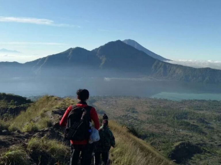 Kelebihan dan Kekurangan Olahraga Hikking