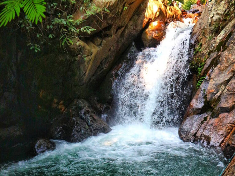 Curug Putri Kencana,Curug Indah Yang Ada Di Sentul